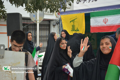 غرفه کانون در راهپیمایی ۱۳ آبان، روز مبارزه با استکبار جهانی