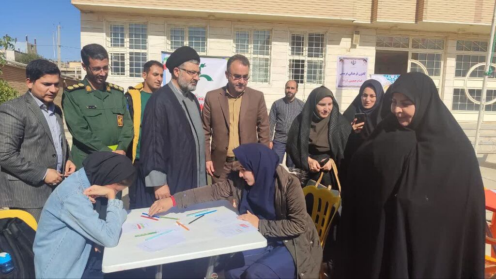 ویژه برنامه روز نوجوان کانون استان ایلام در روستای مورت شهرستان چوار