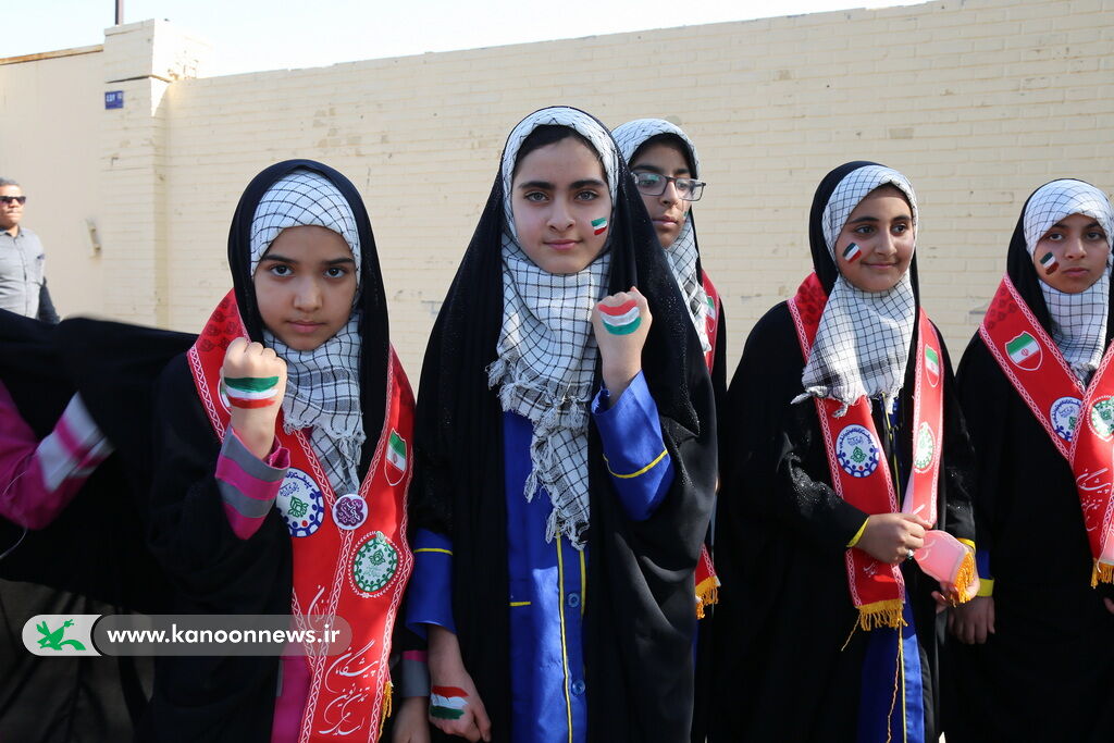 ایستگاهی برای مبارزه با استکبار جهانی