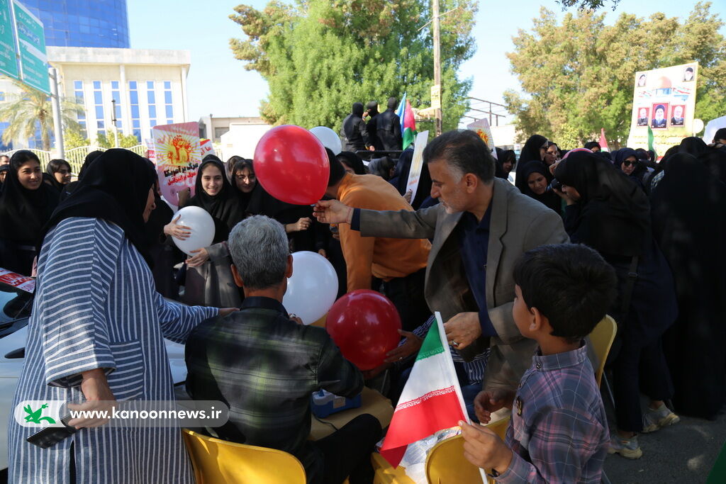 ایستگاهی برای مبارزه با استکبار جهانی