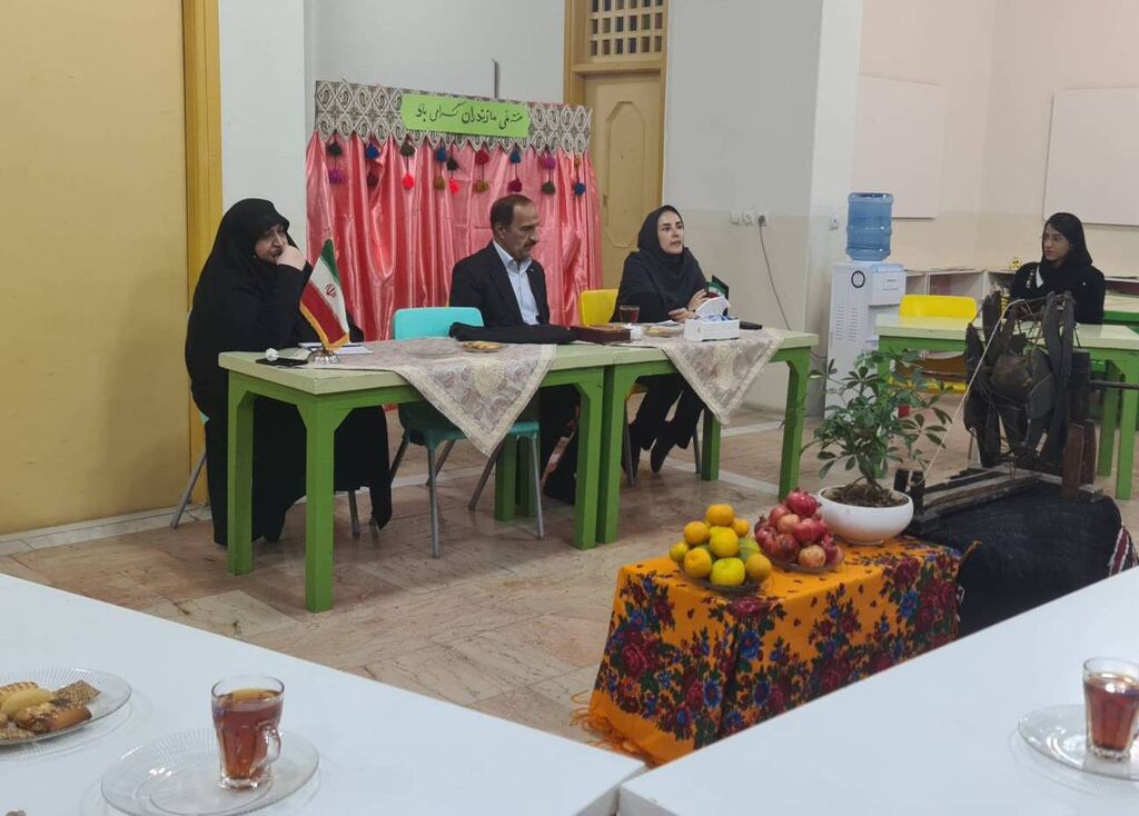 نشست ادبی سامون در بهشهر برگزار شد