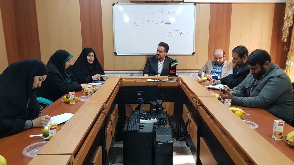 نشست با مدیران و رابطان کانونیار غرب کشور در کرمانشاه