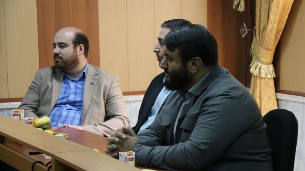 نشست با مدیران و رابطان کانونیار غرب کشور در کرمانشاه