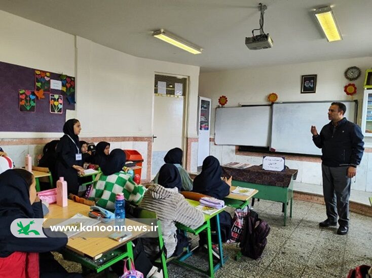 گرامیداشت روز ۱۳ آبان در مراکز قیدار، زرینآباد و کتابخانه سیار ابهر و خرمدره