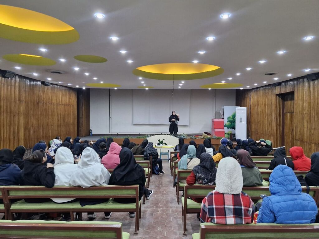 روز نوجوان و روز دانشآموز پر شور در مراکز استان تهران