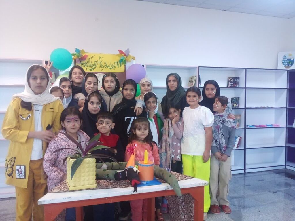 ادامه فعالیتهای گرامی داشت «هفته بسیح دانش آموزی »در مراکز کانون البرز