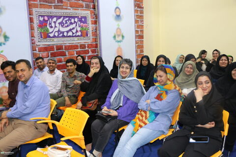 دومینروز از گردهمایی مربیان و کارشناسان کانون پرورش فکری کودکان و نوجوانان استان فارس، ۱۶ آبان ۱۴۰۳ در شیراز برگزار شد.