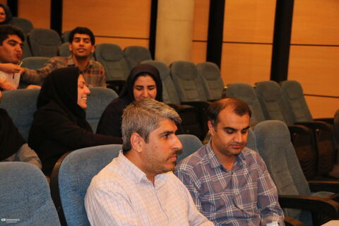 دومینروز از گردهمایی مربیان و کارشناسان کانون پرورش فکری کودکان و نوجوانان استان فارس، ۱۶ آبان ۱۴۰۳ در شیراز برگزار شد.