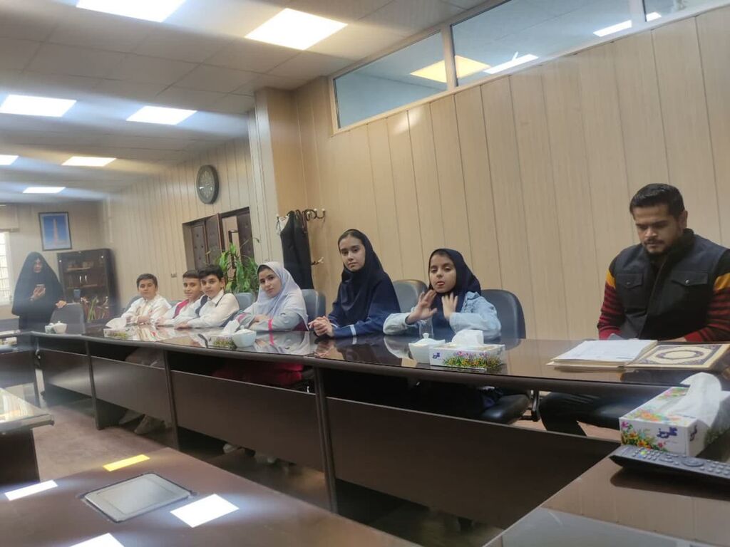 تقدیر از قصهگویان فعال شهرستان تایباد با همکاری شورای اسلامی شهر تایباد