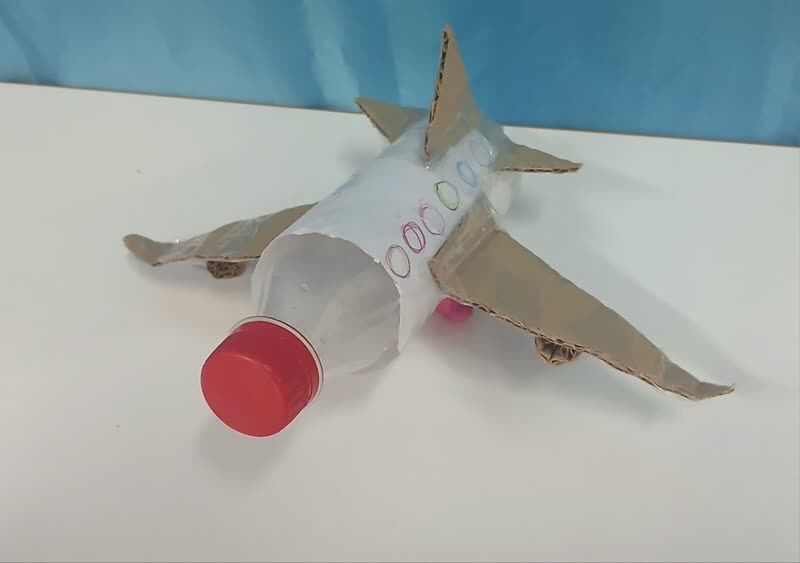 برنامههای متنوعی مراکز همدان به مناسبت روز علم