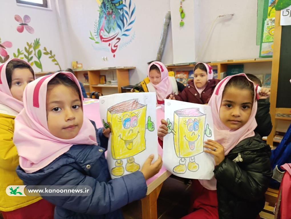 معرفی«این پسر چقدر کتاب میخورد» در گمیشان