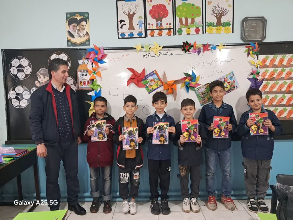 گرامیداشت «روز کتاب و کتابخوانی» در مراکز کرج/ «کتاب سازی خانوادگی» در مراکز کانون کرج