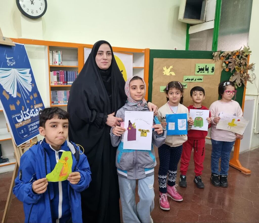 گرامیداشت «روز کتاب و کتابخوانی» در مراکز کرج/ «کتاب سازی خانوادگی» در مراکز کانون کرج