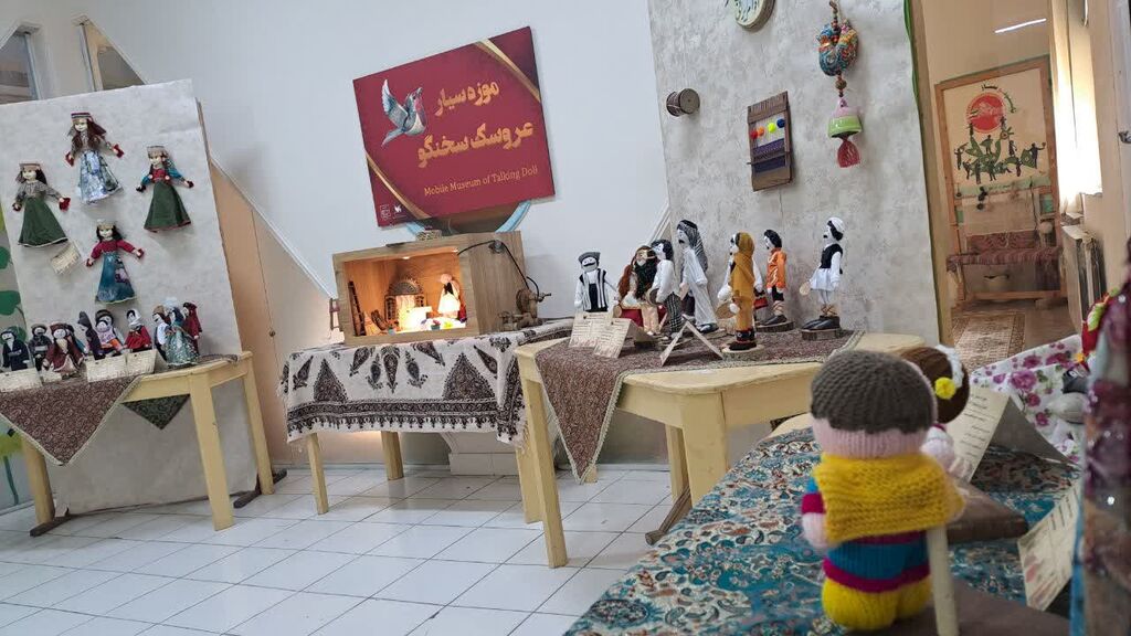 عروسکهای ایرانی در تبریز خودنمایی میکنند