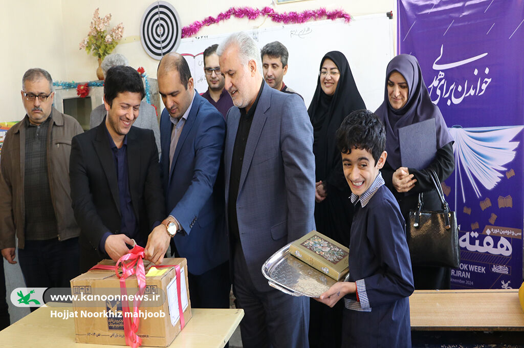 آغاز اکران سیار فیلم سینمایی باغ کیانوش از هفته بسیج