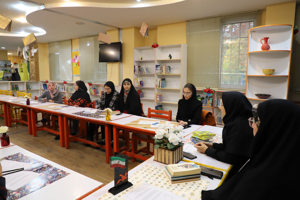 ویژه برنامه ی منو کتاب