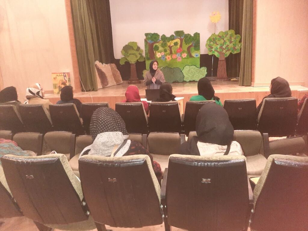 پویشهای خلاقانه کتابخوانی در مراکز کانون پرورش فکری کودکان و نوجوانان البرز