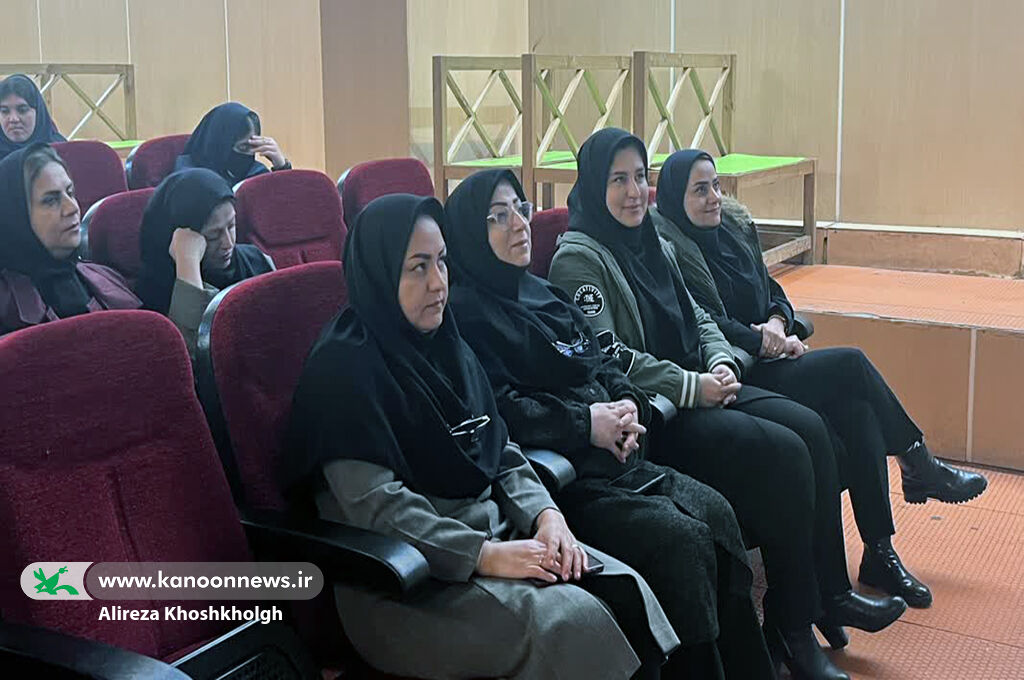 برگزاری همایش کسب و کارهای نو و دانشبنیان در کانون گیلان