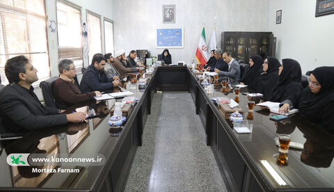 نشست هماندیشی باغ کیانوش در یزد