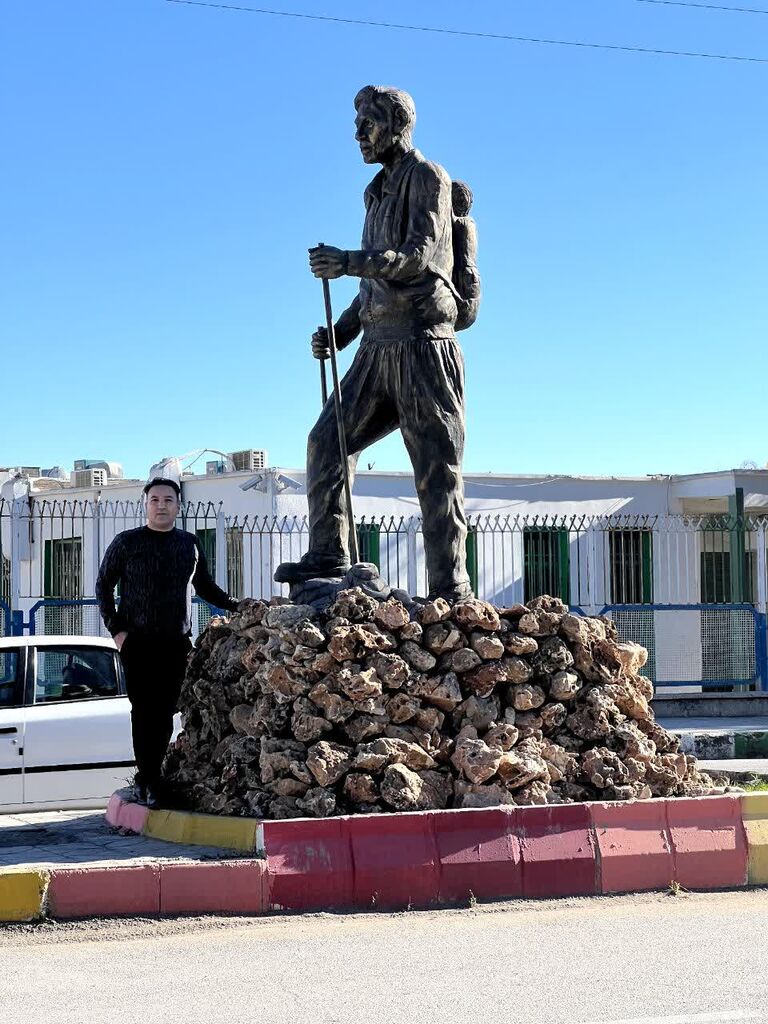 گفتگو با مربی هنرمند کانون کرمانشاه