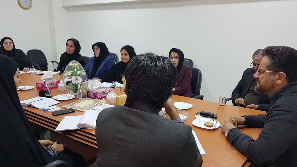 برنامههای اختتامیه جشنواره فلسفه برای کودک و نوجوان در کانون کرمانشاه