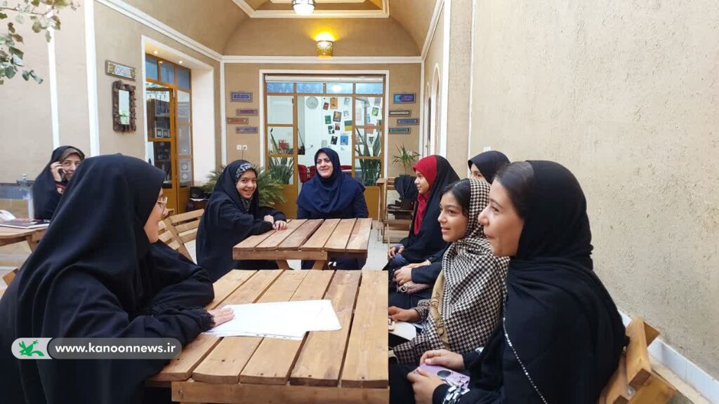 کتاب «خرگوش کوچولو فصلها را یاد میگیرد» رونمایی شد