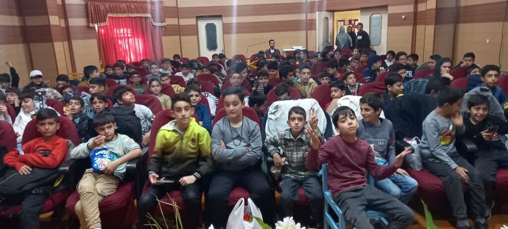 آغاز "باغ کیانوش" در شهرستانها با مرکز سنقر