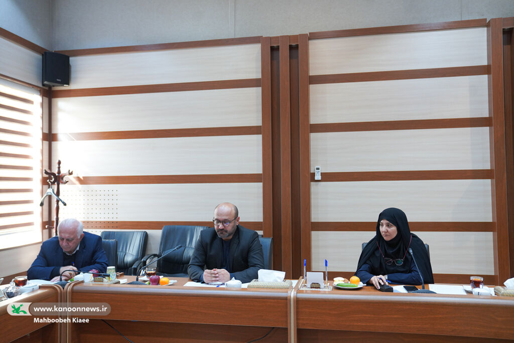 بررسی پیشنویس سند ملی صنعت اسباببازی در نشست شورای نظارت