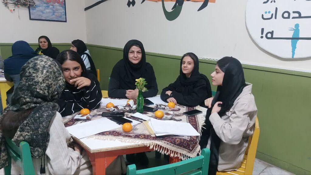 کانون کرمانشاه میزبان"دورهمی شاعرانه"