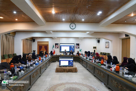 نشست تبیین ضـرورت و اهمیت فراگیری علوم و فناوریهای نوین