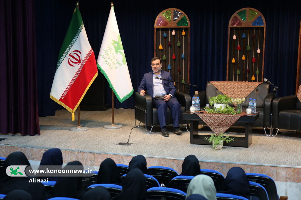 ضرورت استفاده از ظرفیتهای کانون استان بوشهر در حوزههای مختلف