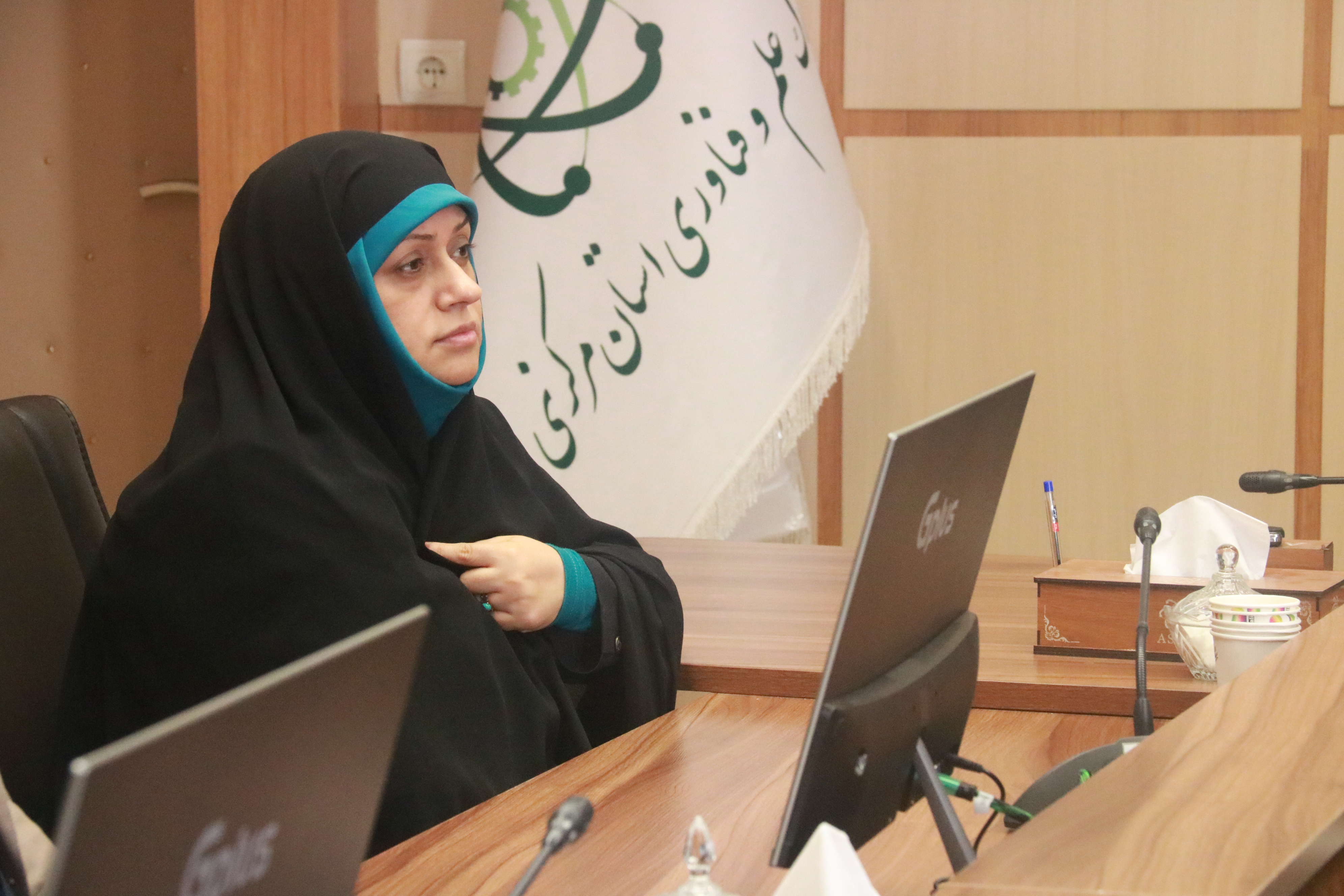 بازدید مدیر کل آموزش و پژوهش کانون از پارک علم و فناوری استان مرکزی