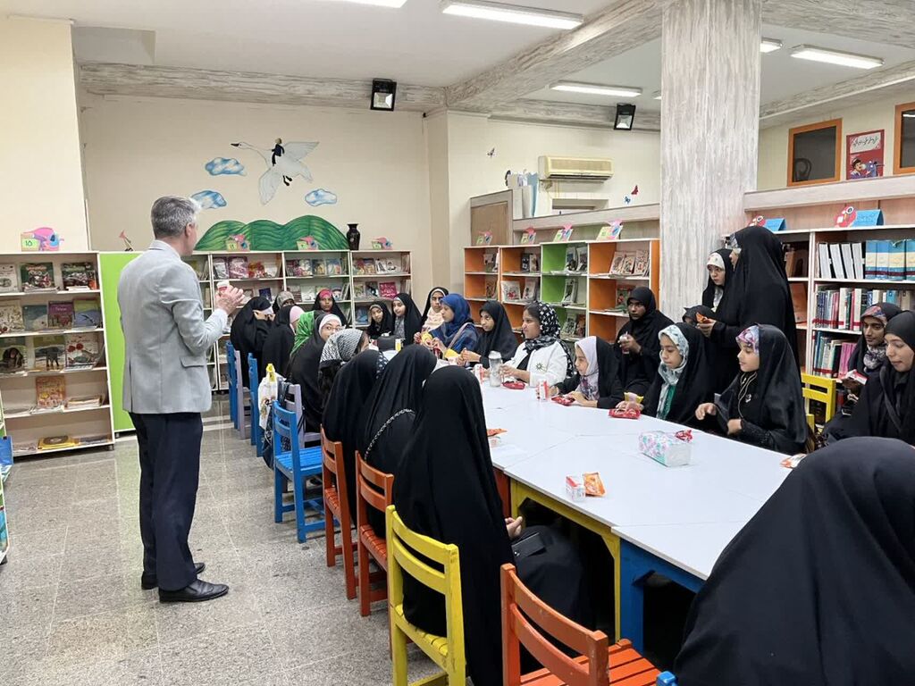 اردوی یک شب در کانون دختران محله گلزار شهدا اردوی یک شب در کانون دختران محله گلزار شهدا