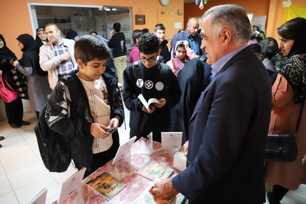 اکران فیلم باغ کیانوش در سینما کانون ارومیه