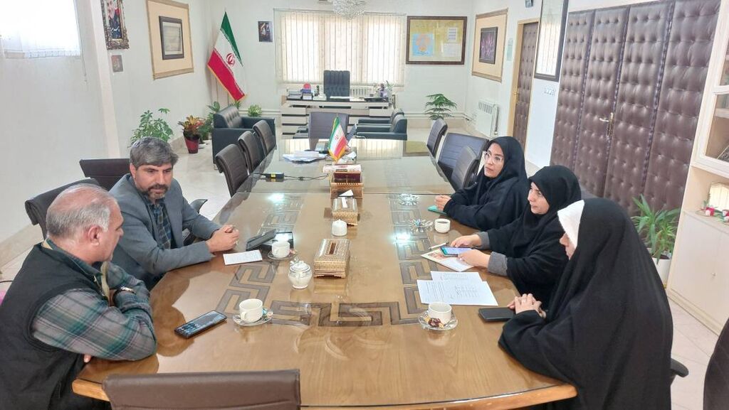 آغاز به کار واحد سیار کانون آباده؛ امیدی تازه برای کودکان و نوجوانان کمبرخوردار