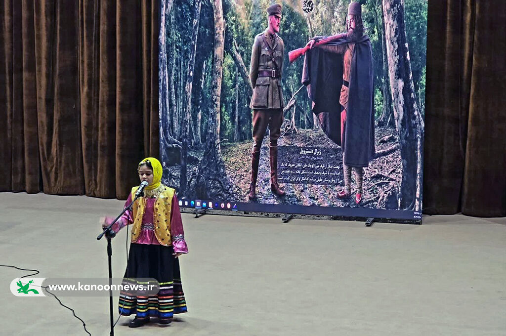 گروه‌سرود کانون‌ لاهیجان برگزیده جشنواره دانش‌آموزی «قیام‌جنگل» شد
