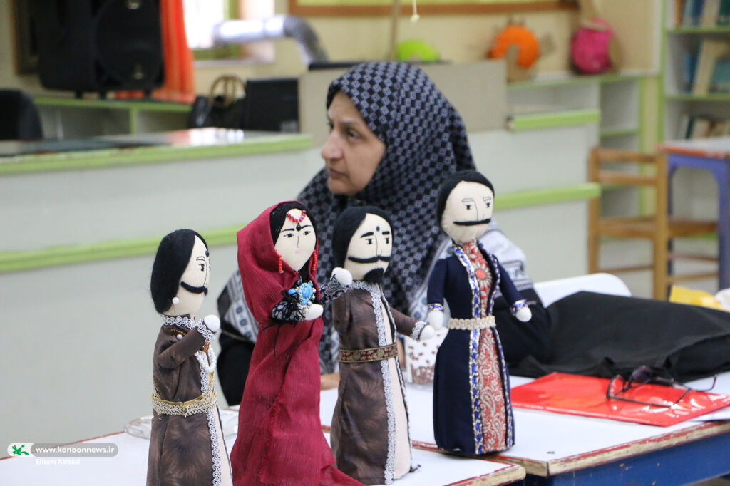 بررسی نقش و اهمیت مروجین قصه گویی