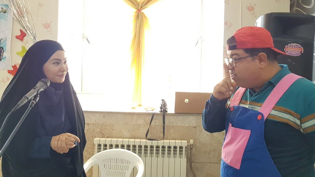 کانون کرمانشاه ویژهبرنامه روز معلولان را اجرا کرد