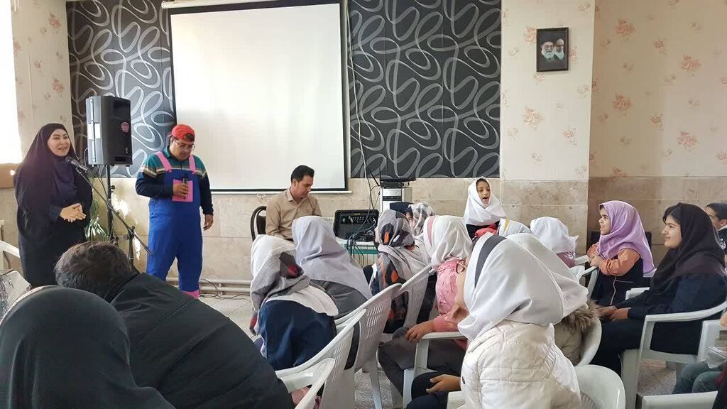 کانون کرمانشاه ویژهبرنامه روز معلولان را اجرا کرد