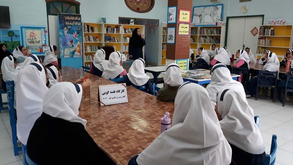 آغاز نشستها و کارگاههای تخصصی در کانون زنجان