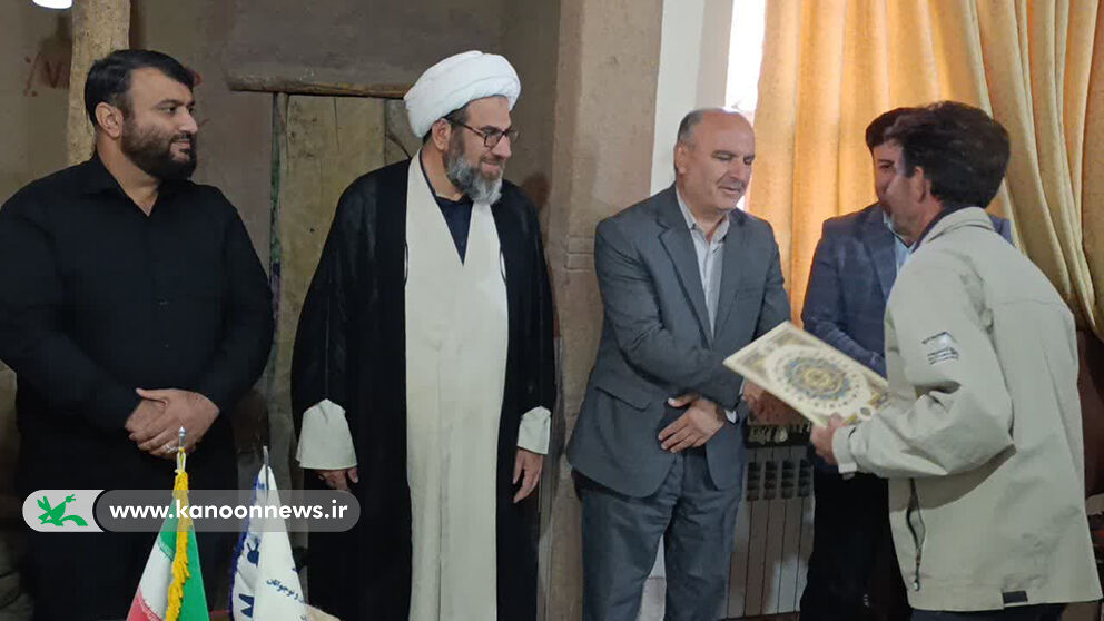 کانونیاران کوهدشت لرستان احکام کانونیاران کوهدشت لرستان ابلاغ شد