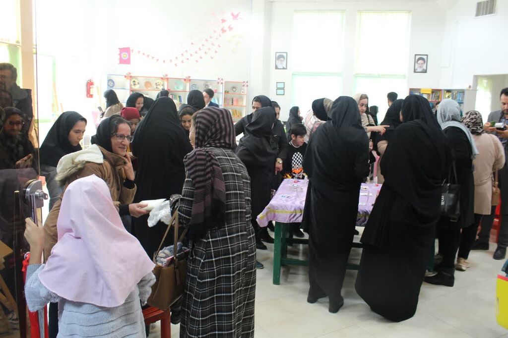 ویژه شکوفه های آفرینش برگزار شد