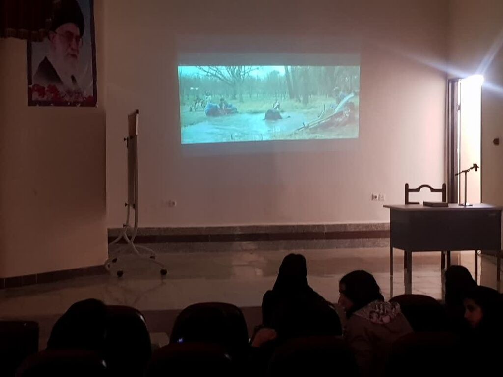اکران فیلم "باغ کیانوش" در مراکز کانون استان ایلام