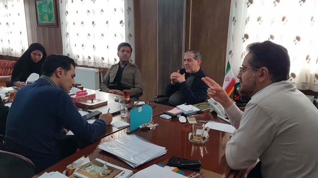 چهارمین میز بررسی مسائل مراکز کانون کرمانشاه