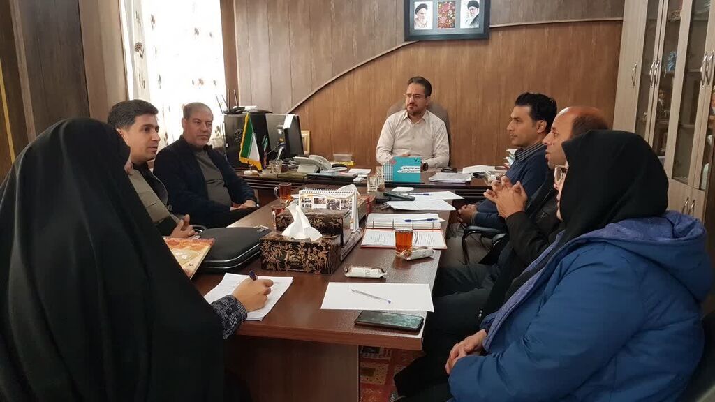 چهارمین میز بررسی مسائل مراکز کانون کرمانشاه