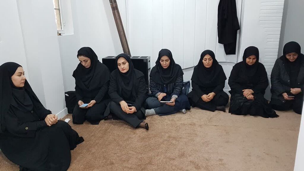 مراسم معنوی حضرت فاطمه (س) در ادارهکل کانون کرمانشاه