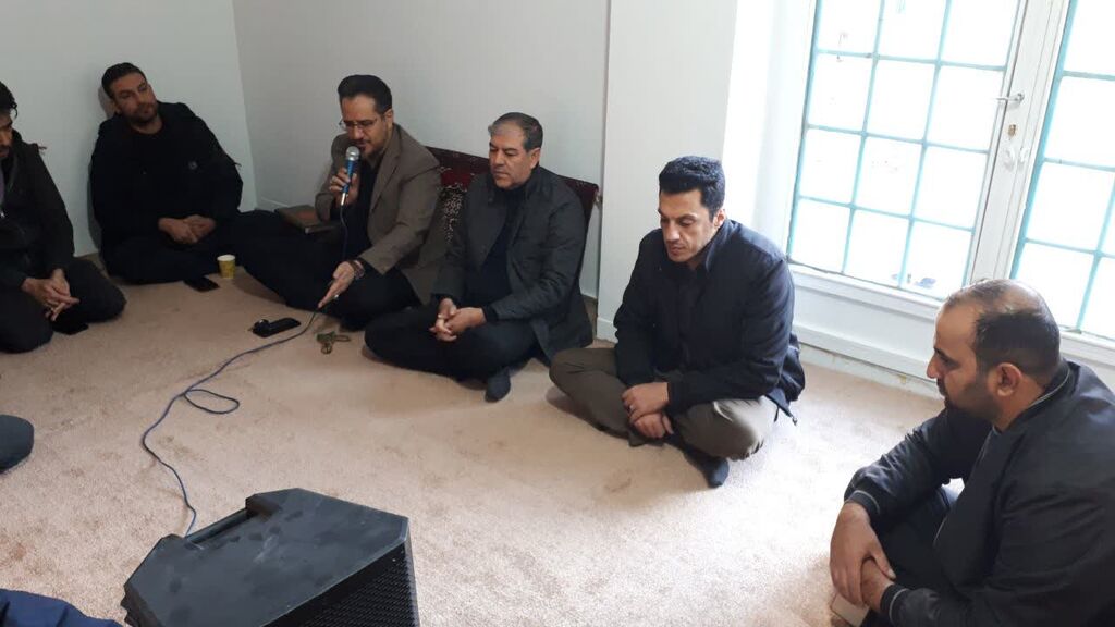 مراسم معنوی حضرت فاطمه (س) در ادارهکل کانون کرمانشاه