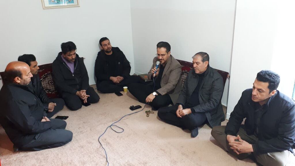 مراسم معنوی حضرت فاطمه (س) در ادارهکل کانون کرمانشاه