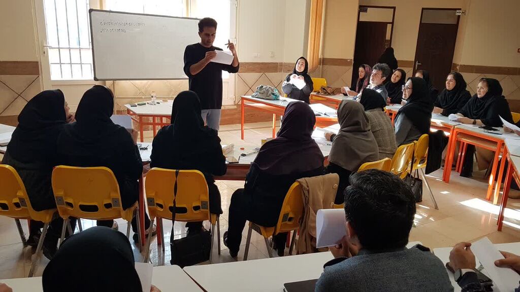 پاپآپ به کانون کرمانشاه آمد