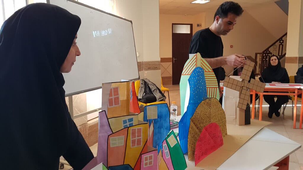 پاپآپ به کانون کرمانشاه آمد